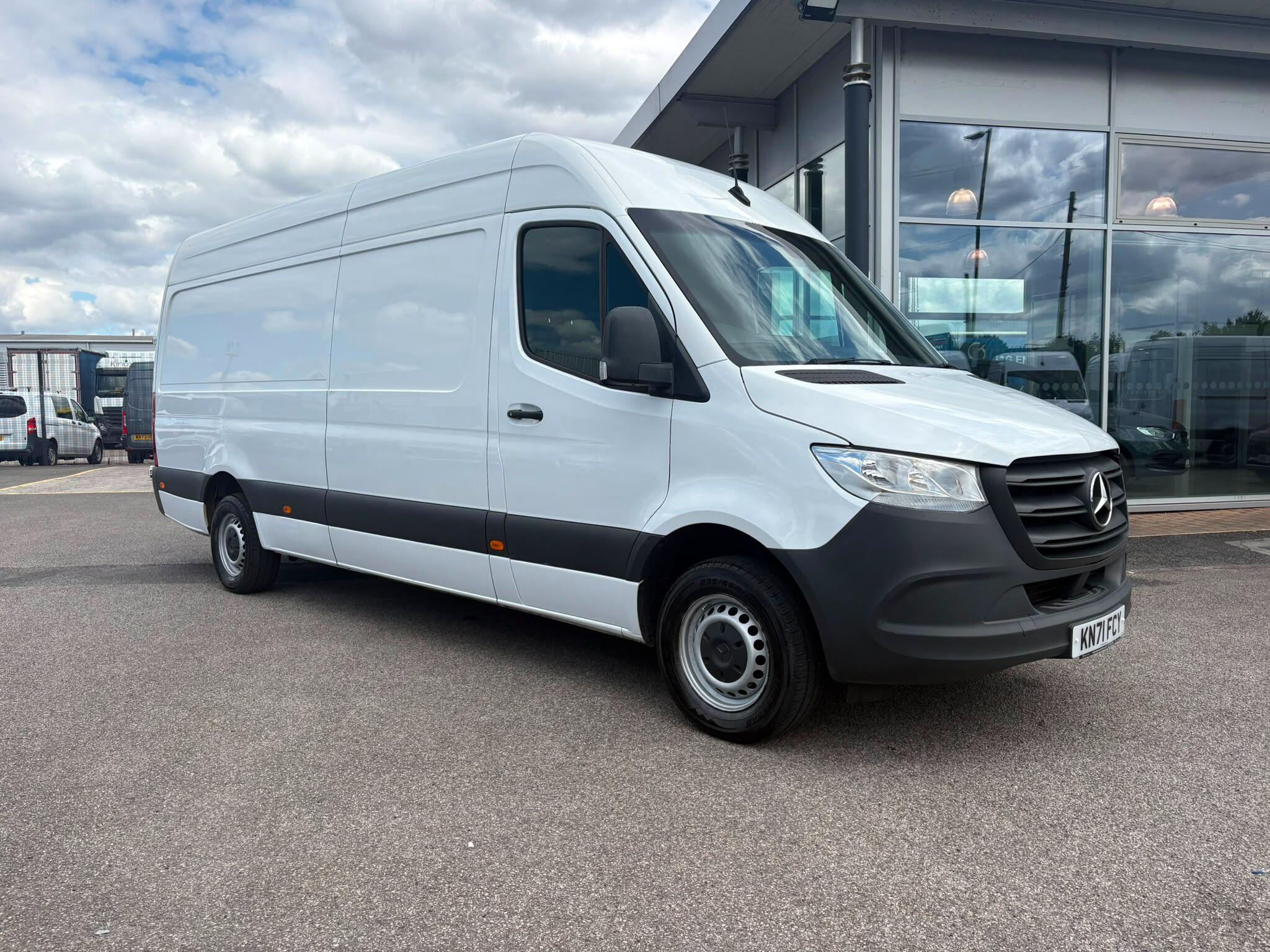 Mercedes-Benz Sprinter